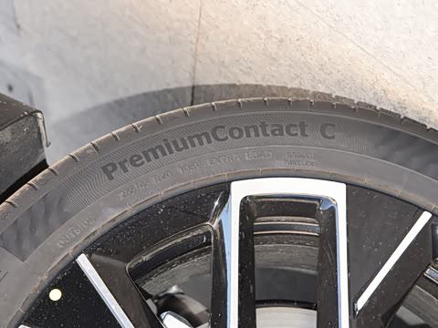 2025�� Pro�����