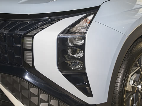 2023�� ��� 2.0L ����LUX