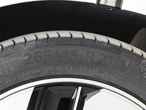 2025�� 636Ultra����� 6��