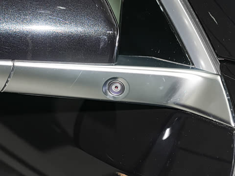 2025�� Ultra ���ܻ��°�