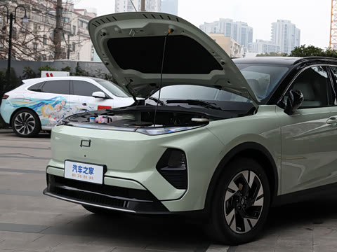 2025�� 210km ������