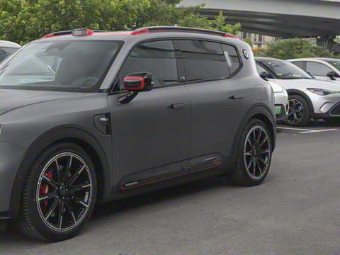 2025�� BRABUS ���ܰ�