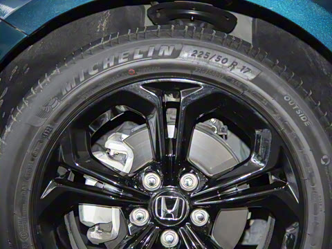 2025�� �˶�ϵ�� 260TURBO ������