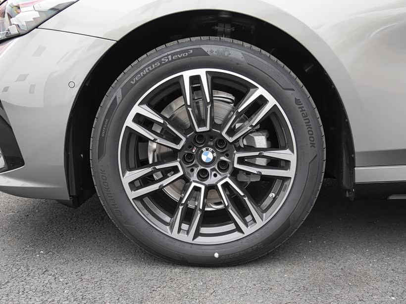 促为宝马5系的安全性能买单你选对了