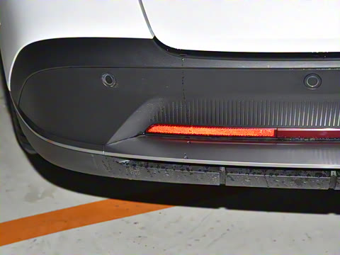 2025�� 300UltraǬ���Ǽ�ADS SE���̰�