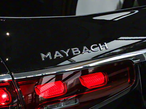 2025�� GLS 600 4MATIC ���ְ�