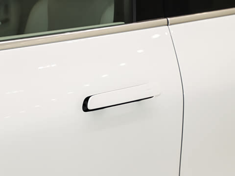 2025�� Ultra ���ܻ��°�