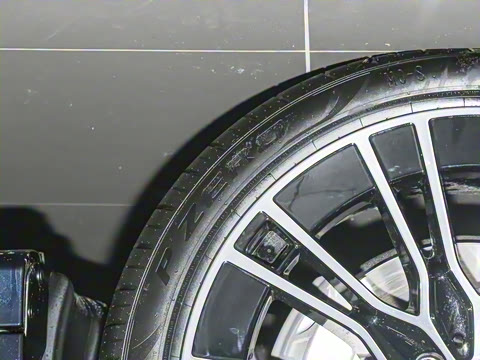 2025�� E 300 L �����