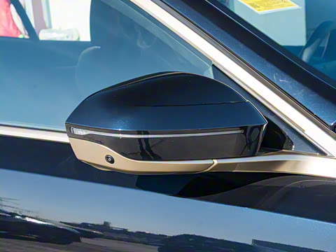 2025�� 530Li ������ ������װ