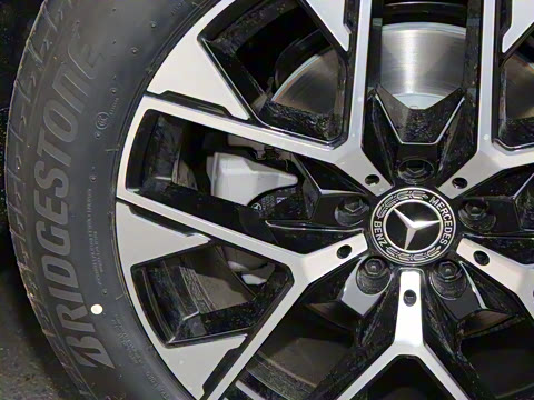 2024�� GLC 260 L 4MATIC ������ 7��