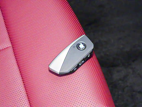 2025�� 530Li ������ M�˶���װ