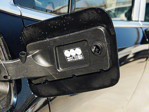 2025�� 530Li ������ M�˶���װ