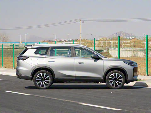 2025�� 1.5T 130km ������ 5��