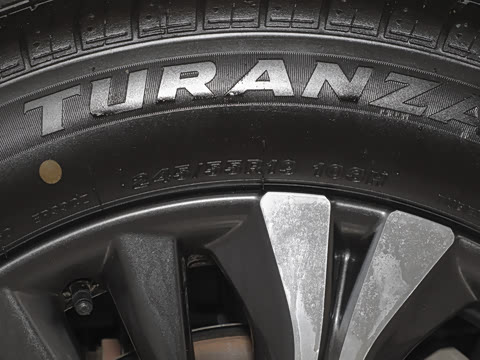 2024�� 240TURBO �����¾���