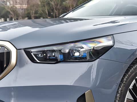 2025�� 530Li ������ ������װ