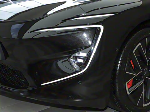 2025�� �Ŀ� Ultra���̰�