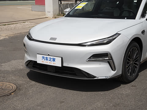 2025�� 130km EM-i ����