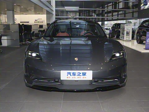 2024�� Taycan 4 Cross Turismo