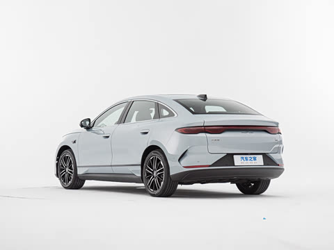 2025�� EV 545KM׿Խ��