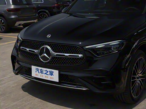 2025�� �Ŀ� GLC 300 L 4MATIC ������ 5��