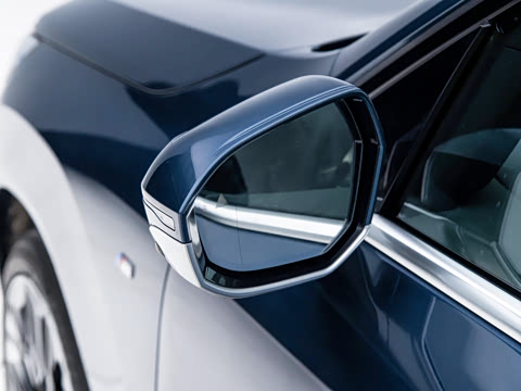 2025�� xDrive30L ������ M�˶���װ