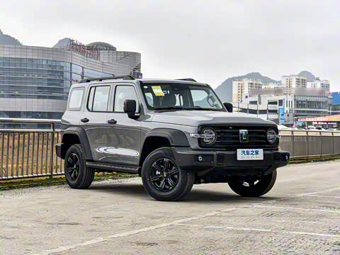 2025�� 2.0T ������