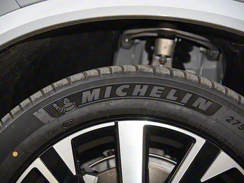 2025�� �Ŀ� B5 ���ݺ����� 5��