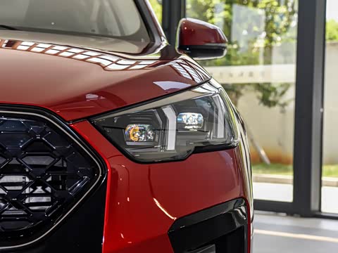 2024�� xDrive25i M�˶���ҹ��װ