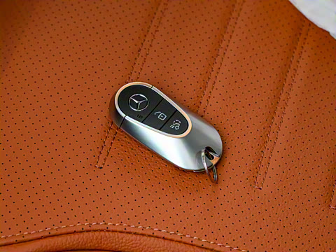 2024�� �Ŀ� GLC 300 L 4MATIC ������ 5��