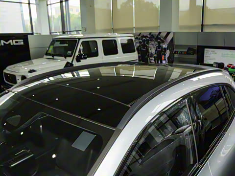 2024�� AMG GLA 35 4MATIC