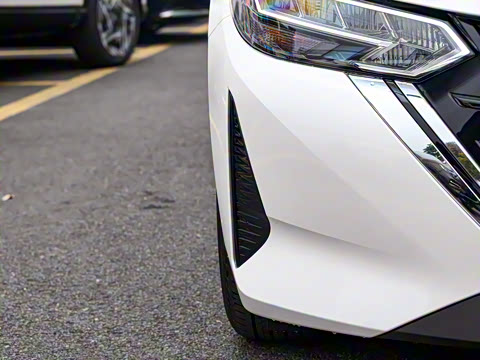 2025�� 1.6L CVT���İ�