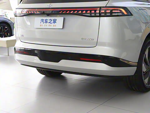 2025�� 636Max���Ȱ� 5��