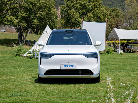 2025�� ���� Ultra�� 53.4kWh 5����