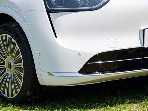 2025�� ���� Ultra�� 53.4kWh 5����