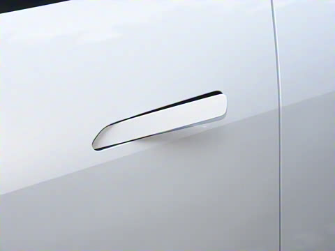 2024�� Pro+���̰�