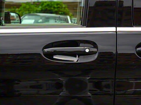 2025�� V 300 L ����������