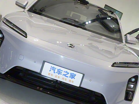 2025�� 75kWh Touring