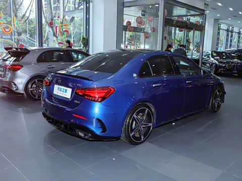 2025�� AMG A 35 L 4MATIC