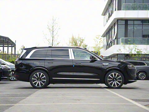 2025�� ���� Max�� 52kWh 6����