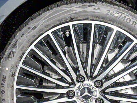 2025�� CLE 260 ���ܳ�