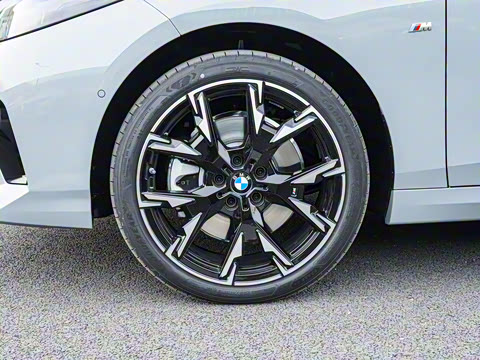 2025�� 225L M�˶���ҹ��װ