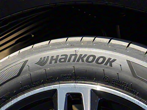 2025�� 530Li ������ M�˶���װ