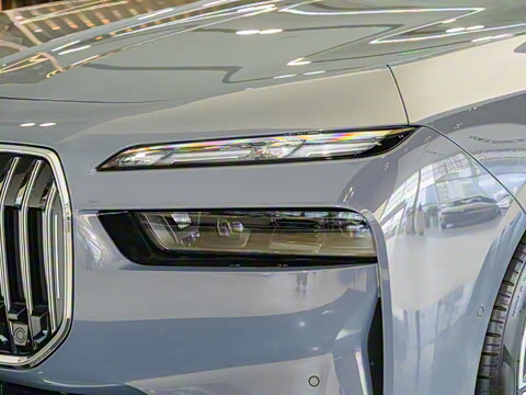 2023�� 740Li ������ ������װ