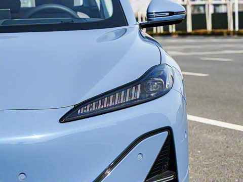 2025�� 750��ѡ��