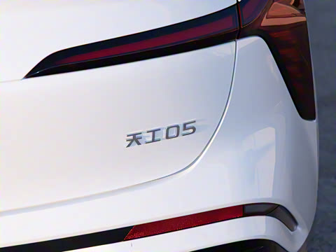 2025�� 750��ѡ��