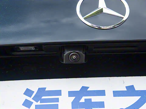 2025�� �Ŀ� C 260 L �˶���