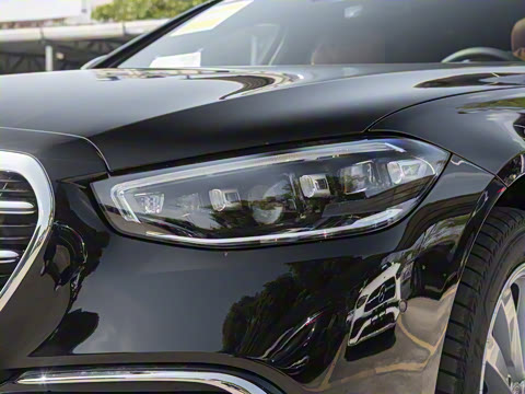 2025�� S 400 L ������