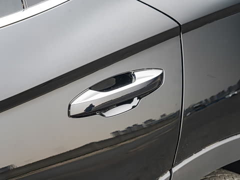 2025�� EV �Ǽݰ� 605km �콢��