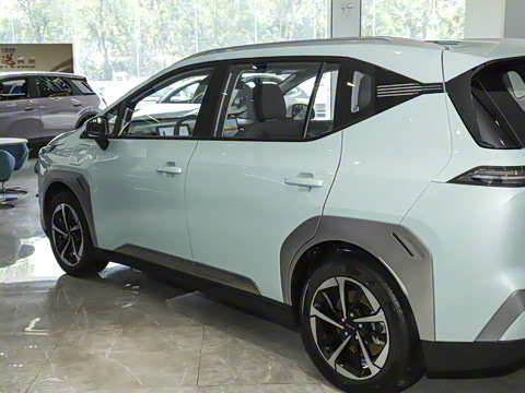 2025�� Plus 510 ������