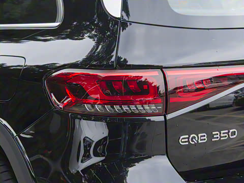 2024�� EQB 350 4MATIC